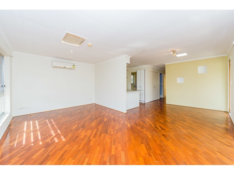13 Jacaranda Avenue, Hollywell QLD 4216