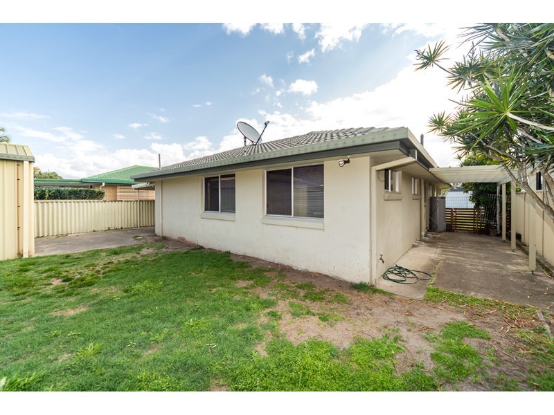 13 Jacaranda Avenue, Hollywell QLD 4216