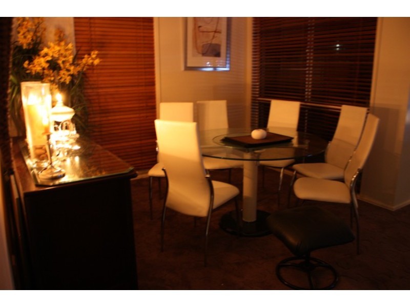 17 Parkwood Boulevard, Parkwood QLD 4214