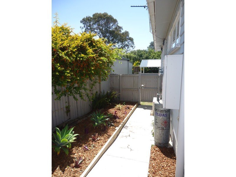 7 Saltash Street, Labrador QLD 4215