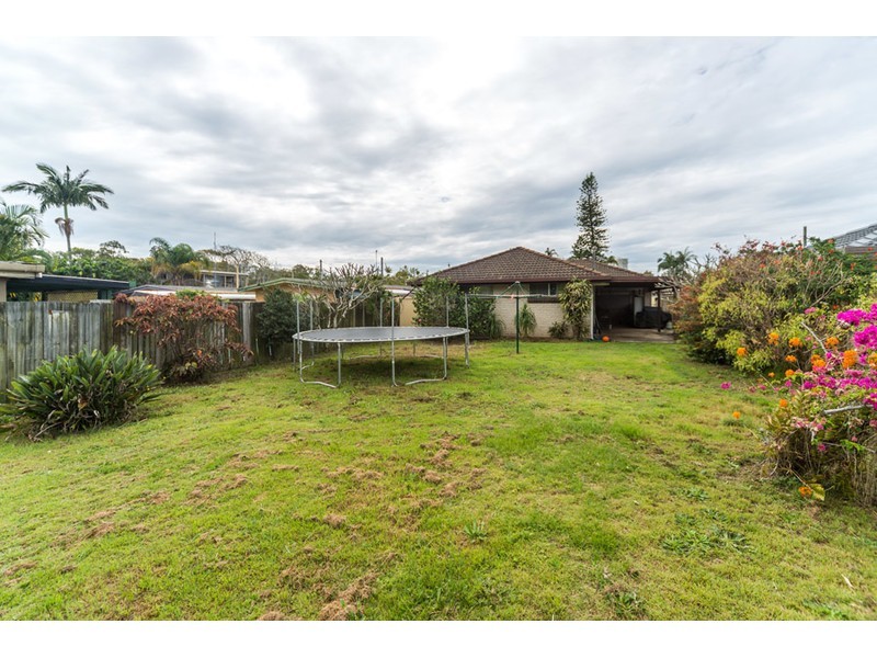 44 Ashgrove Avenue, Runaway Bay QLD 4216