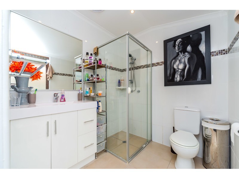 21 Sundown Drive, Paradise Point QLD 4216