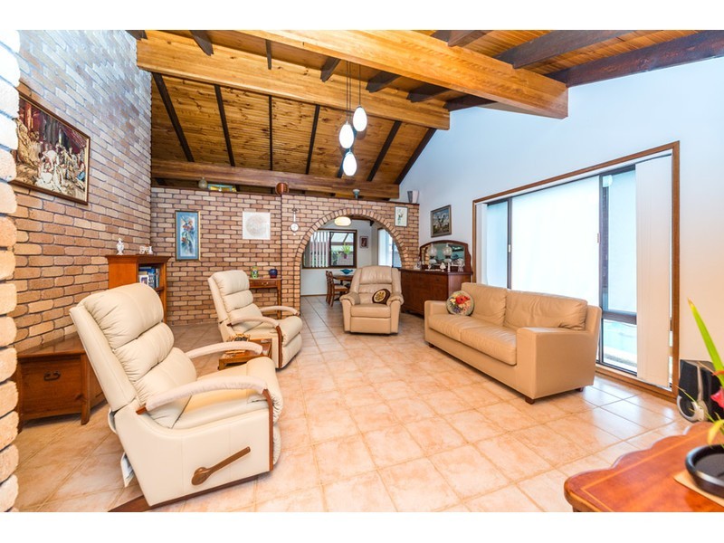 57 Columbus Drive, Hollywell QLD 4216