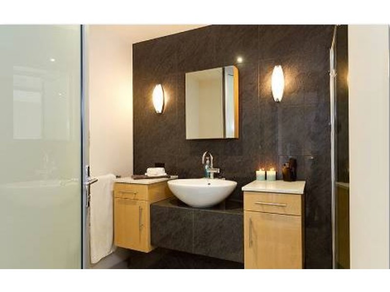 6/27-29 Madang Crescent, Runaway Bay QLD 4216