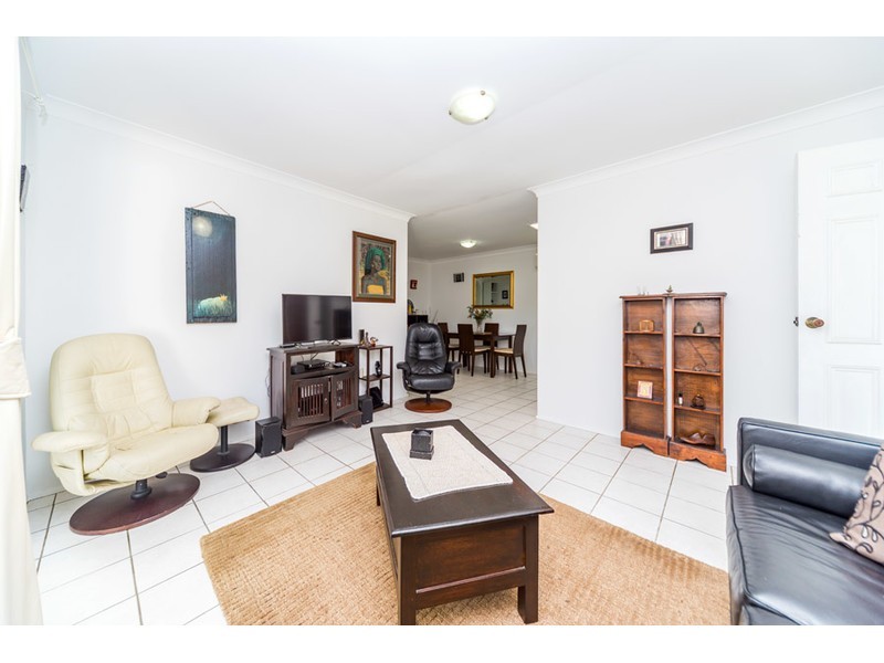 1/85 Government Road, Labrador QLD 4215