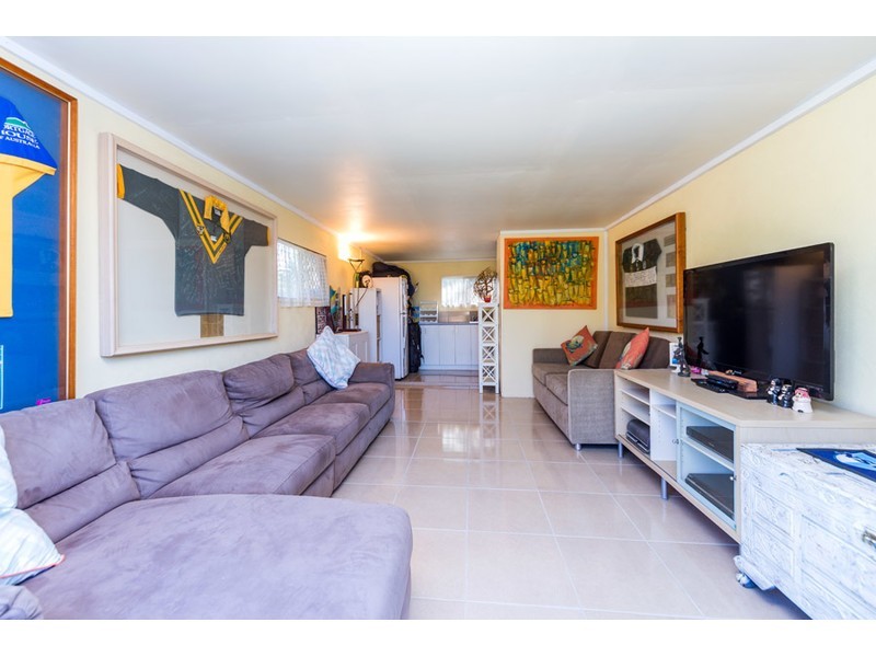 55 Coombabah Road, Runaway Bay QLD 4216