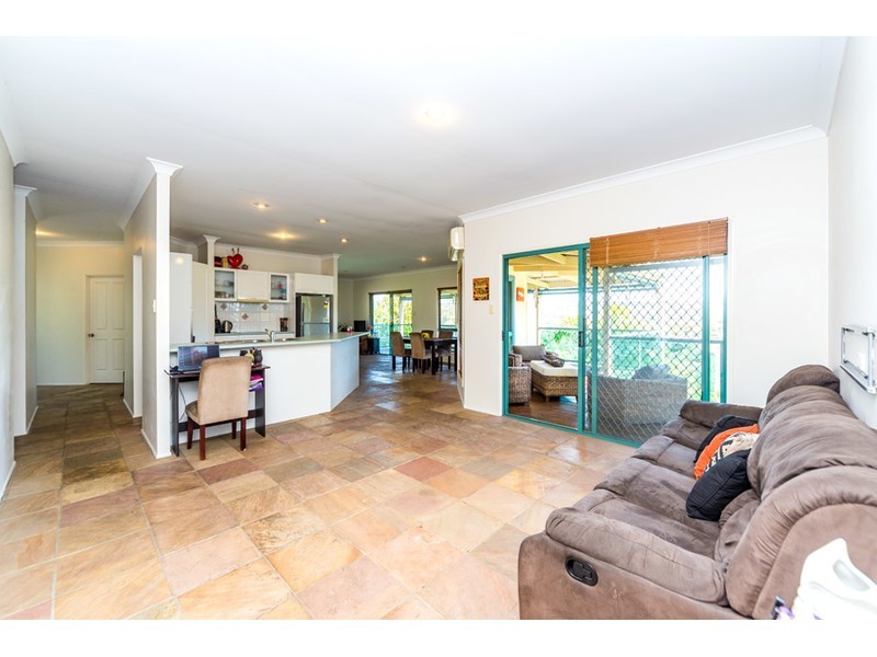 19 Austral Crescent, Pacific Pines QLD 4211