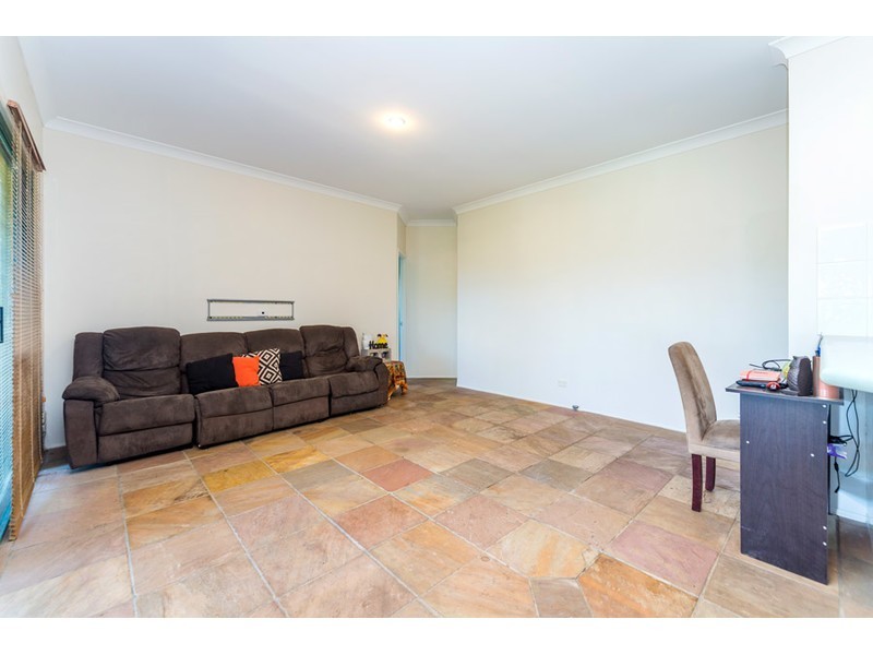 19 Austral Crescent, Pacific Pines QLD 4211