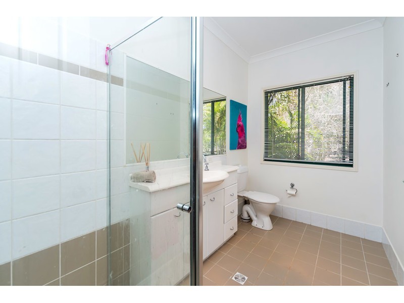 19 Austral Crescent, Pacific Pines QLD 4211