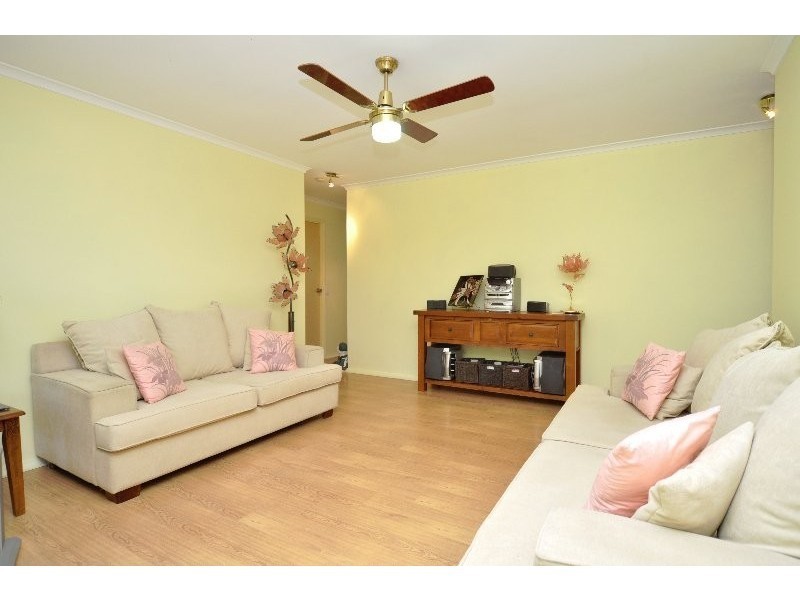 2/42 Village Way, Oxenford QLD 4210