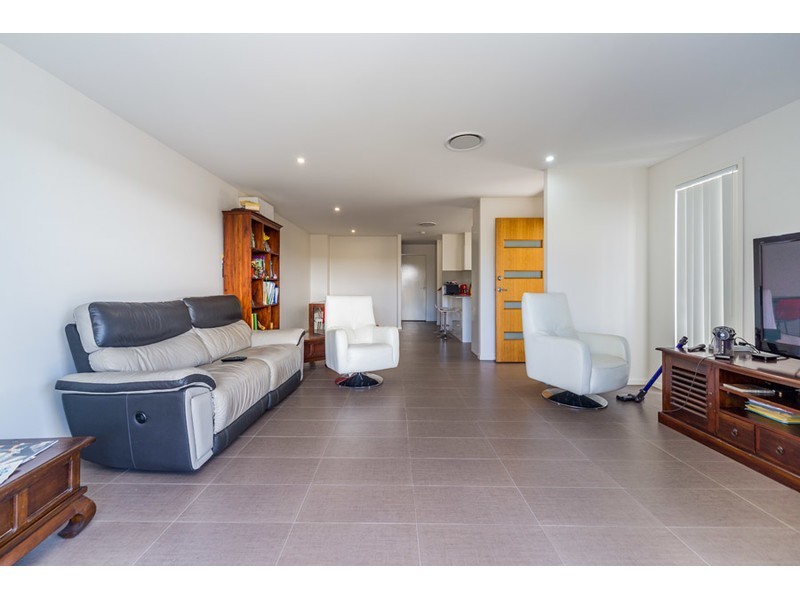 22 La Savina Drive, Coombabah QLD 4216