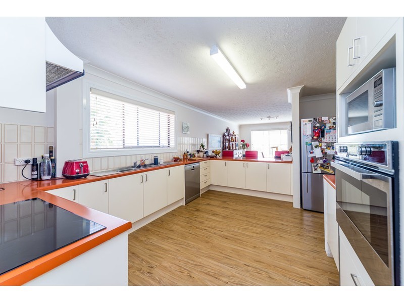 3/15 Burrows Street, Biggera Waters QLD 4216