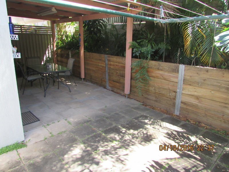 6/77 Olsen Avenue, Labrador QLD 4215