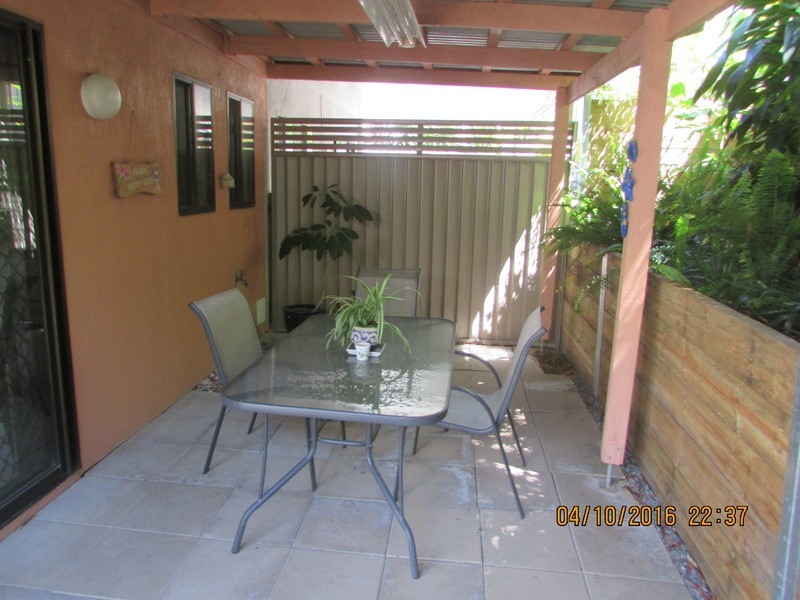 6/77 Olsen Avenue, Labrador QLD 4215