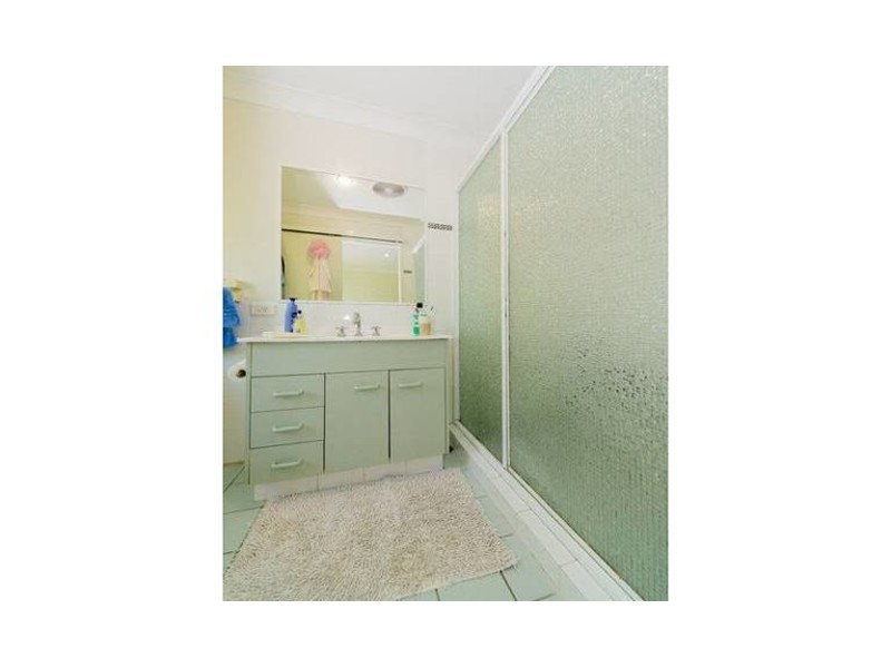 1/8 Catherine Court, Labrador QLD 4215