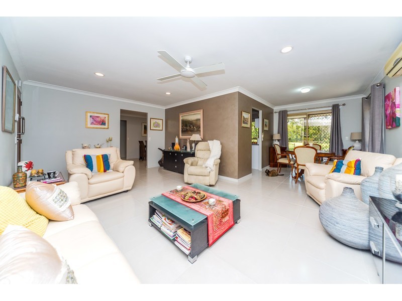 6 Martin Place, Helensvale QLD 4212