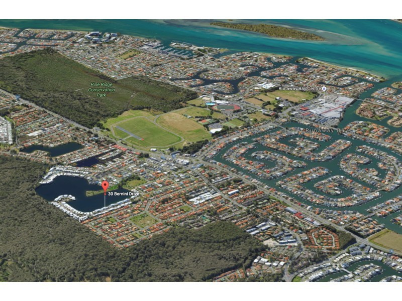 30 Bernini Drive, Coombabah QLD 4216