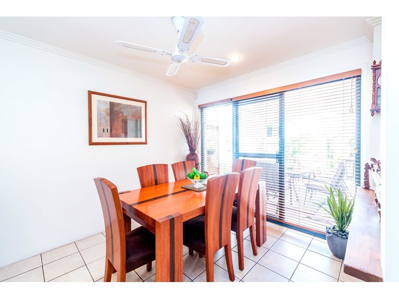 10/87 Morala Avenue, Runaway Bay QLD 4216