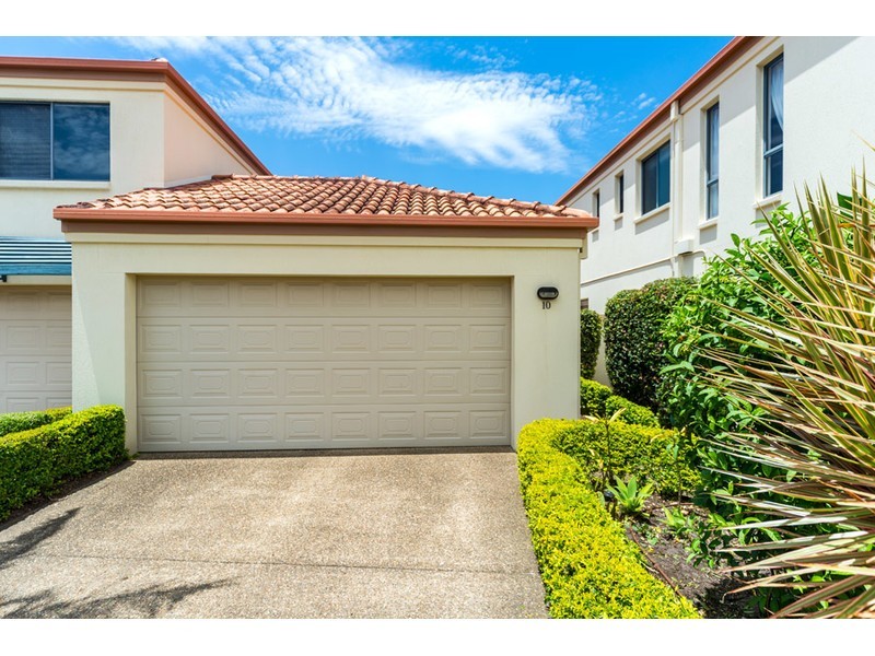 10/87 Morala Avenue, Runaway Bay QLD 4216