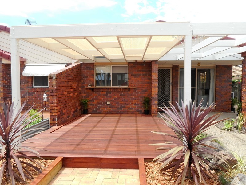 2/9 Maiala Close, Paradise Point QLD 4216
