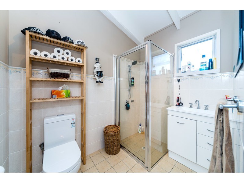 222 Oxley Drive, Coombabah QLD 4216