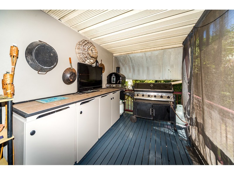 222 Oxley Drive, Coombabah QLD 4216