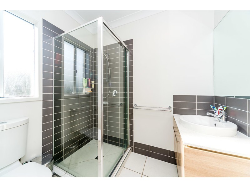 12 Iridium Drive, Hope Island QLD 4212