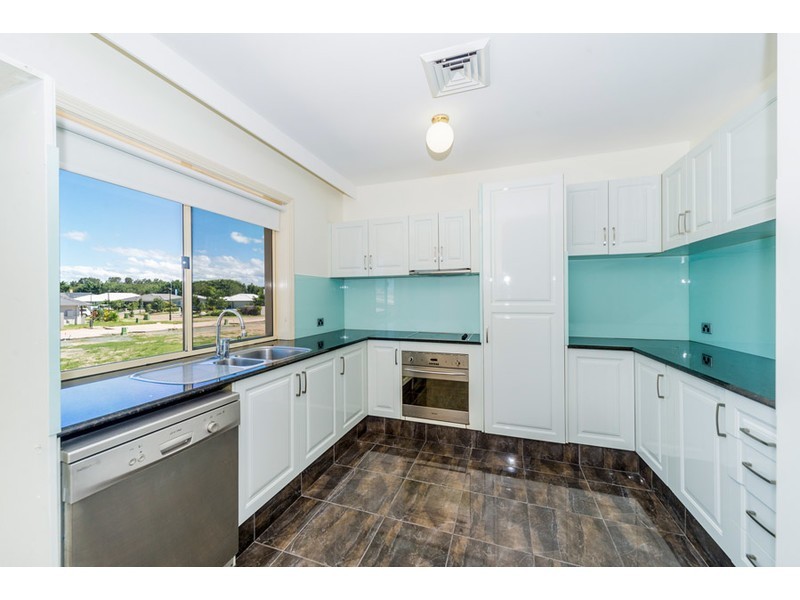 5/14 Pendraat Parade, Hope Island QLD 4212