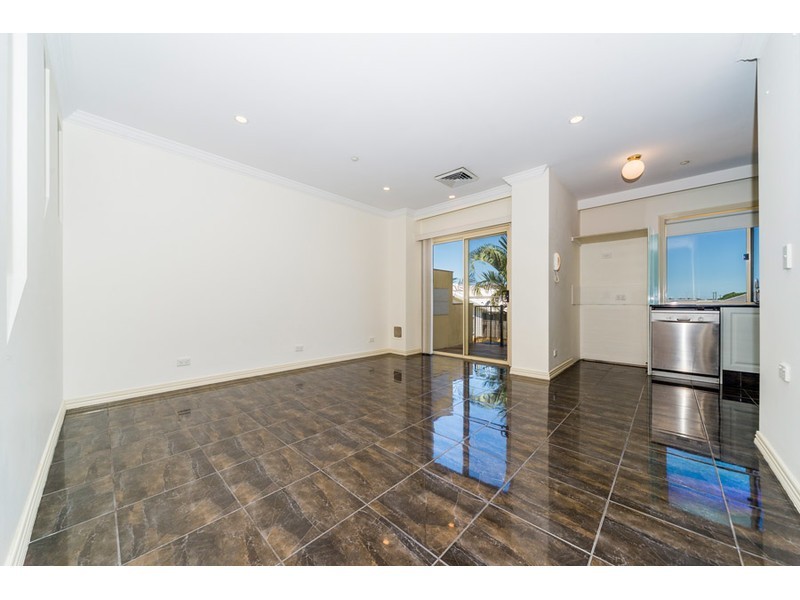 5/14 Pendraat Parade, Hope Island QLD 4212