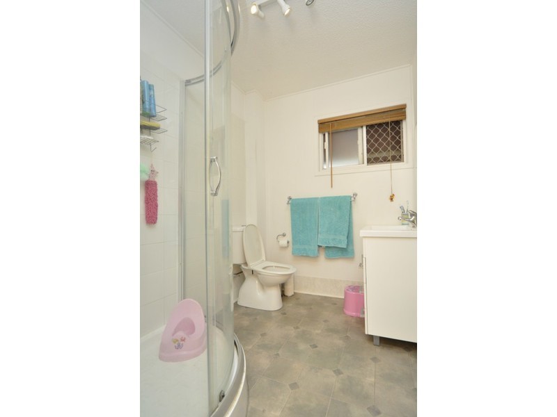 260 Bayview Street, Runaway Bay QLD 4216