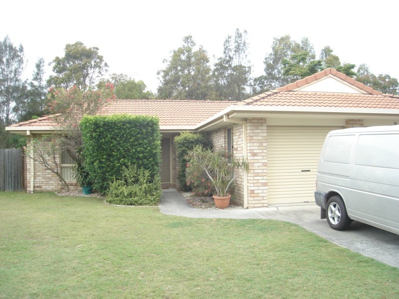 8 Floyd Court, Parkwood QLD 4214