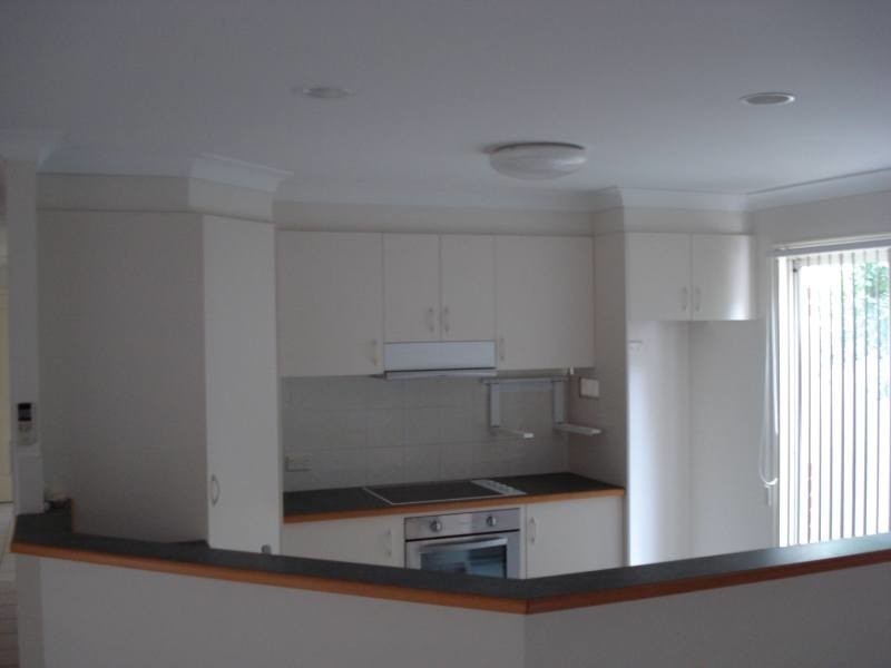 11 Mole Avenue, Southport QLD 4215