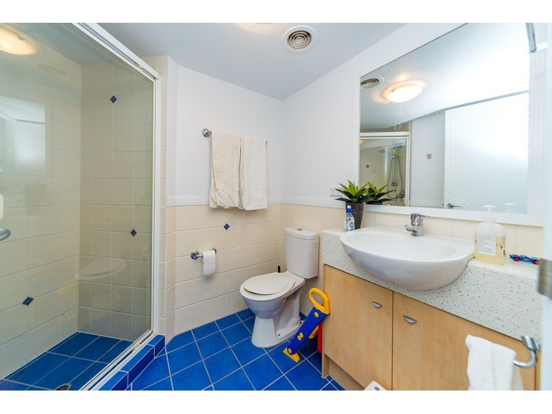 106/392 Marine Parade, Labrador QLD 4215