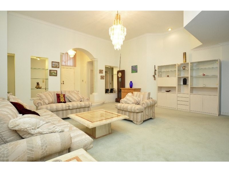 34 Anchorage Way, Biggera Waters QLD 4216