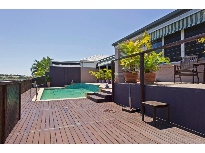 34 Anchorage Way, Biggera Waters QLD 4216