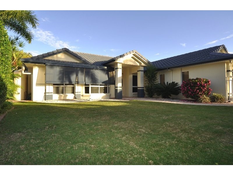 27 Glenwater Crescent, Helensvale QLD 4212