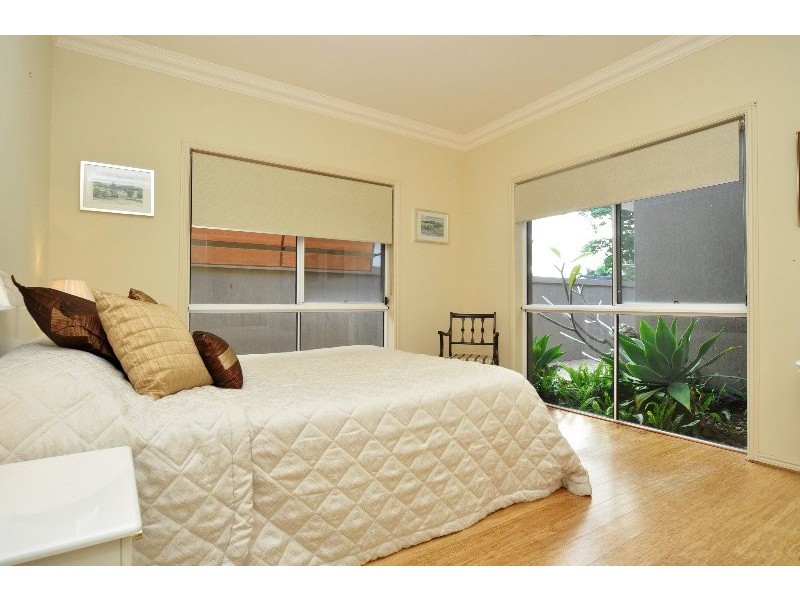 15 Glenwater Crescent, Helensvale QLD 4212