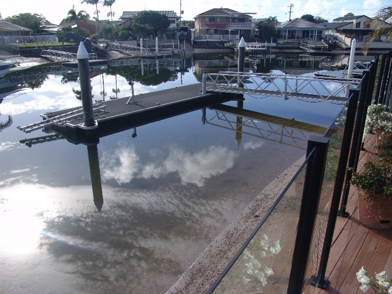 24 Walter Raleigh Crescent, Hollywell QLD 4216