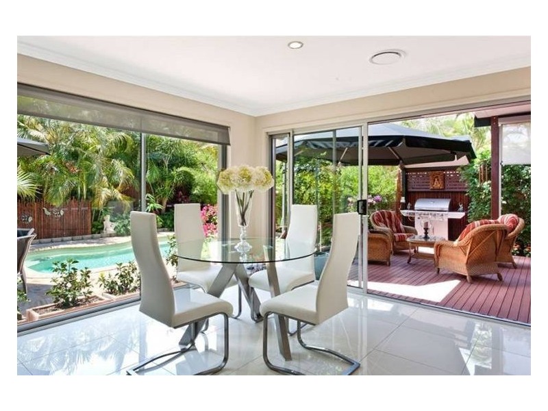 43 Broadwater Street, Runaway Bay QLD 4216