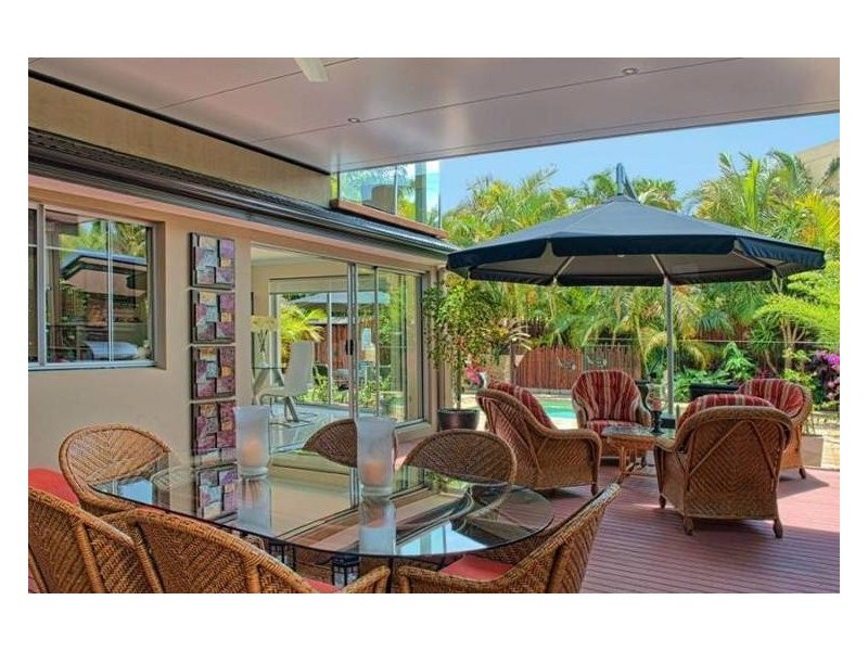 43 Broadwater Street, Runaway Bay QLD 4216