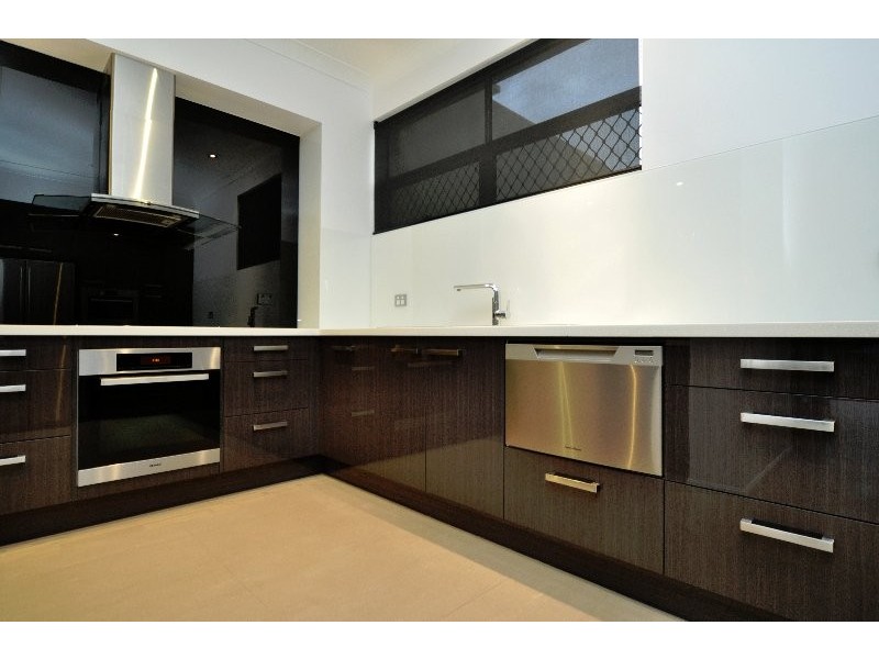 39/100 Morala Avenue, Runaway Bay QLD 4216