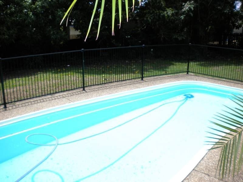 17 Jimmieson Avenue, Labrador QLD 4215