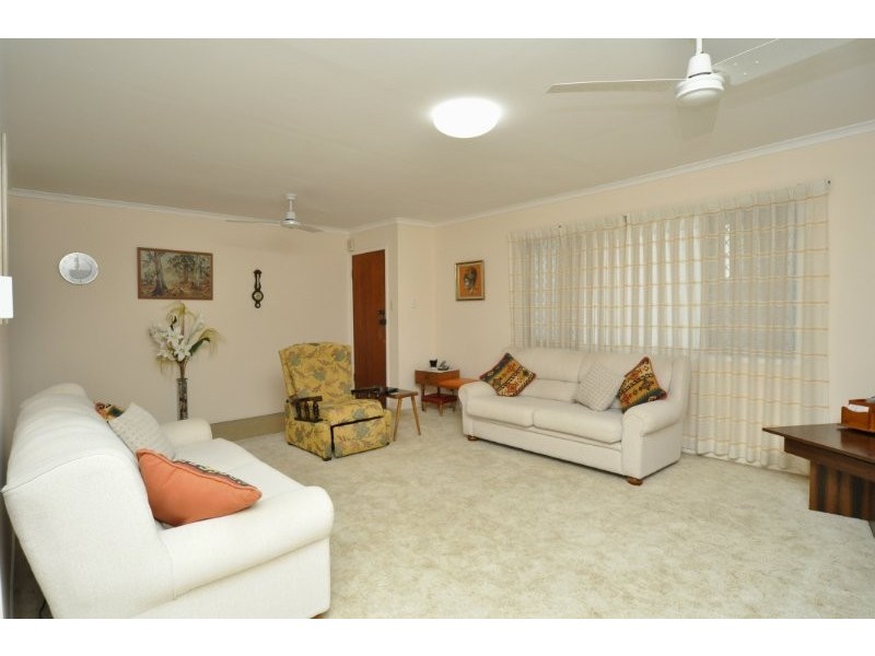 1/13 Errol Avenue, Paradise Point QLD 4216