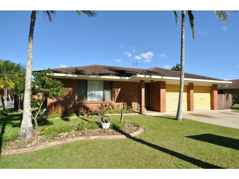 30 Brady Drive, Coombabah QLD 4216