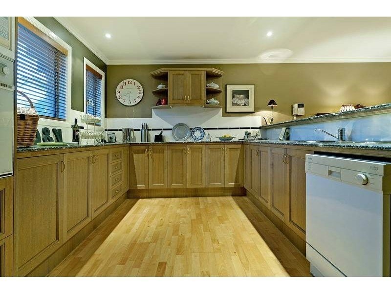 43 John Lund Drive, Hope Island QLD 4212