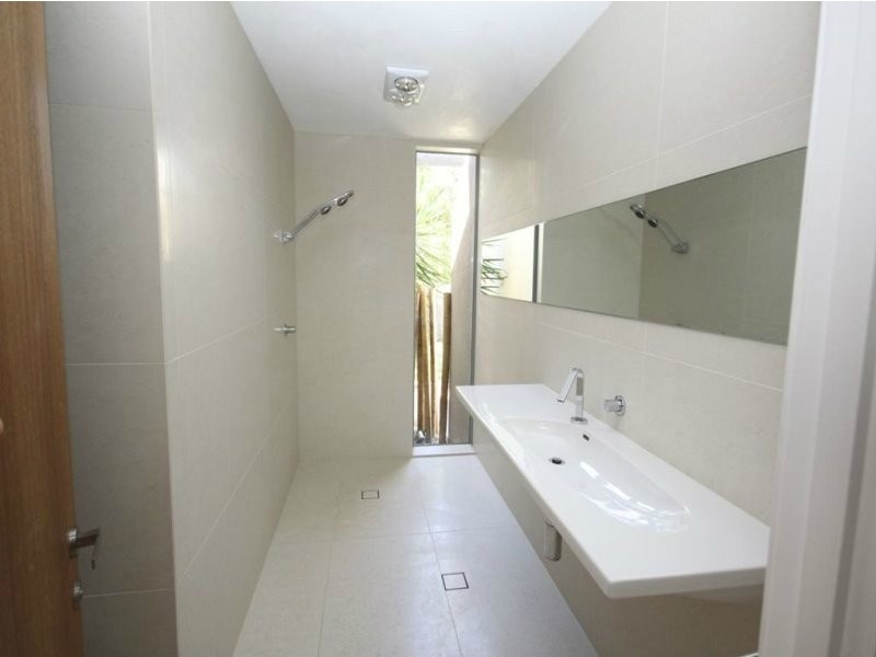 7 Sundance Way, Runaway Bay QLD 4216