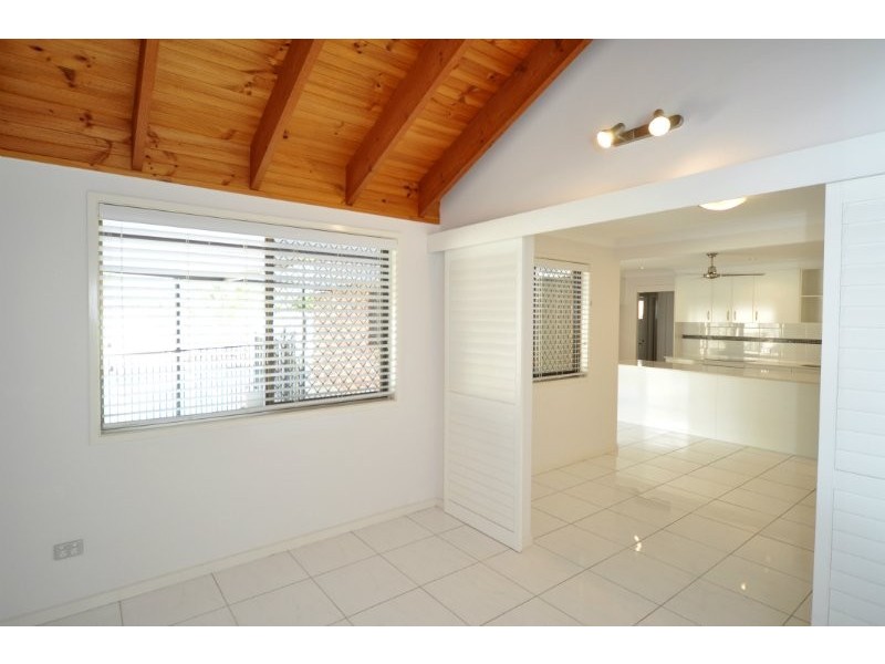 29 Salvia Street, Hollywell QLD 4216