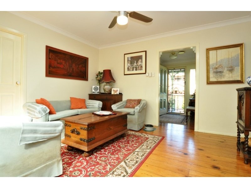 21 Rouen Avenue, Paradise Point QLD 4216