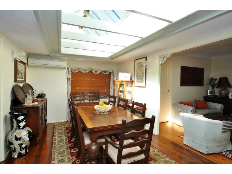 21 Rouen Avenue, Paradise Point QLD 4216