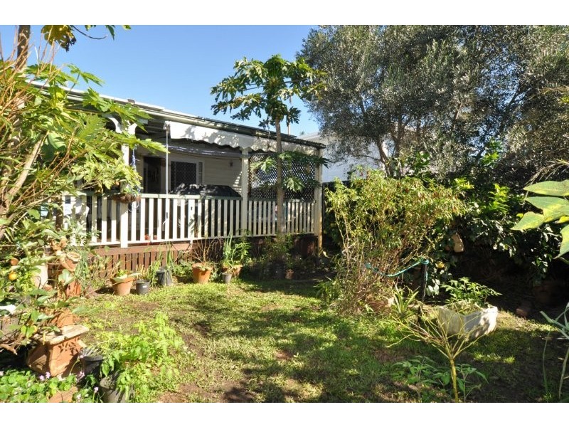 21 Rouen Avenue, Paradise Point QLD 4216